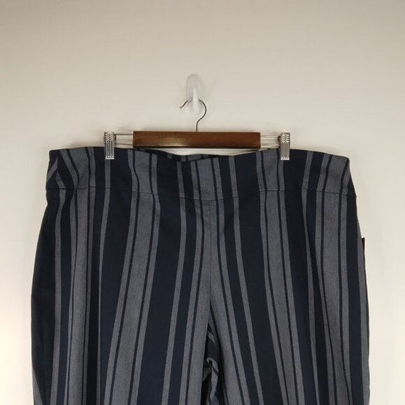 Attyre New York Audrey Pull On Ankle Striped Pants Size 22. NWT - Picture 2 of 8